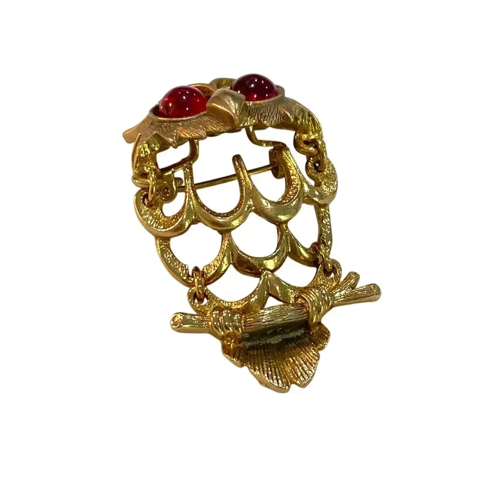 Unique vintage goldtone brooch reticulated owl pin retro 1970's red jelly eyes